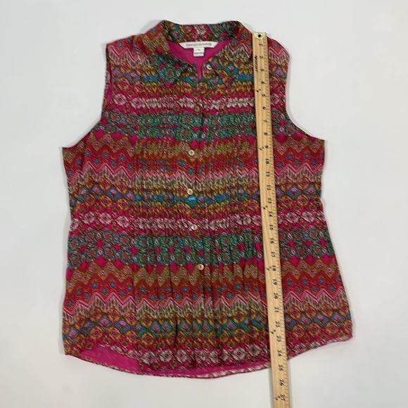 Diane Von Furstenberg Top Blouse Size 12 100% Silk Colorful Print EUC. - Picture 7 of 12